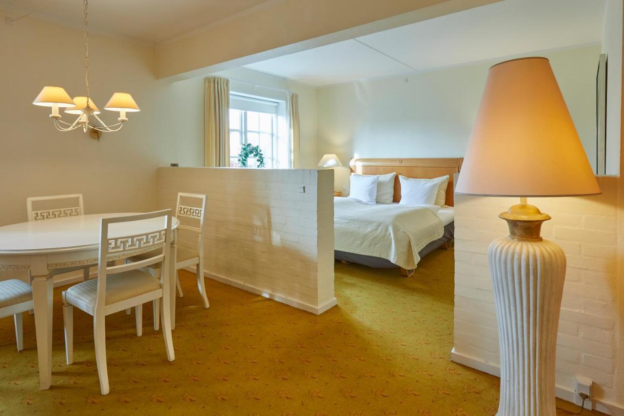 Hotel Knudsens Gaard Odense Bagian luar foto