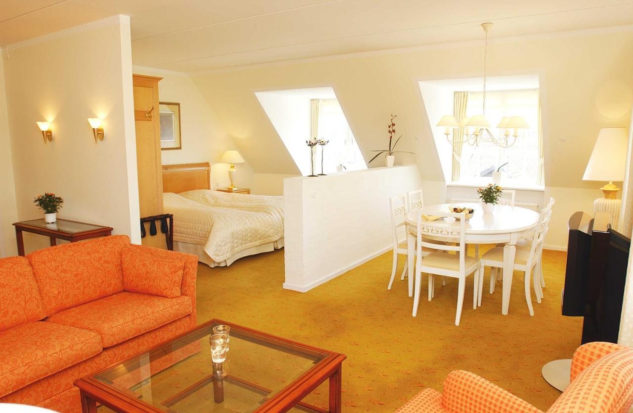 Hotel Knudsens Gaard Odense Bagian luar foto